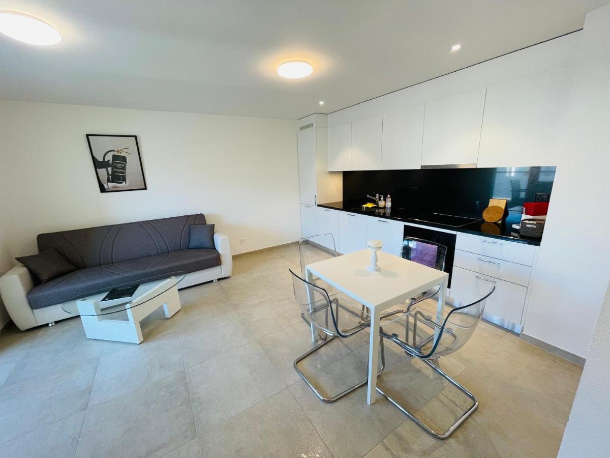 Appartement Onyx , 3 Min To Piazza Grande à Locarno Extérieur photo
