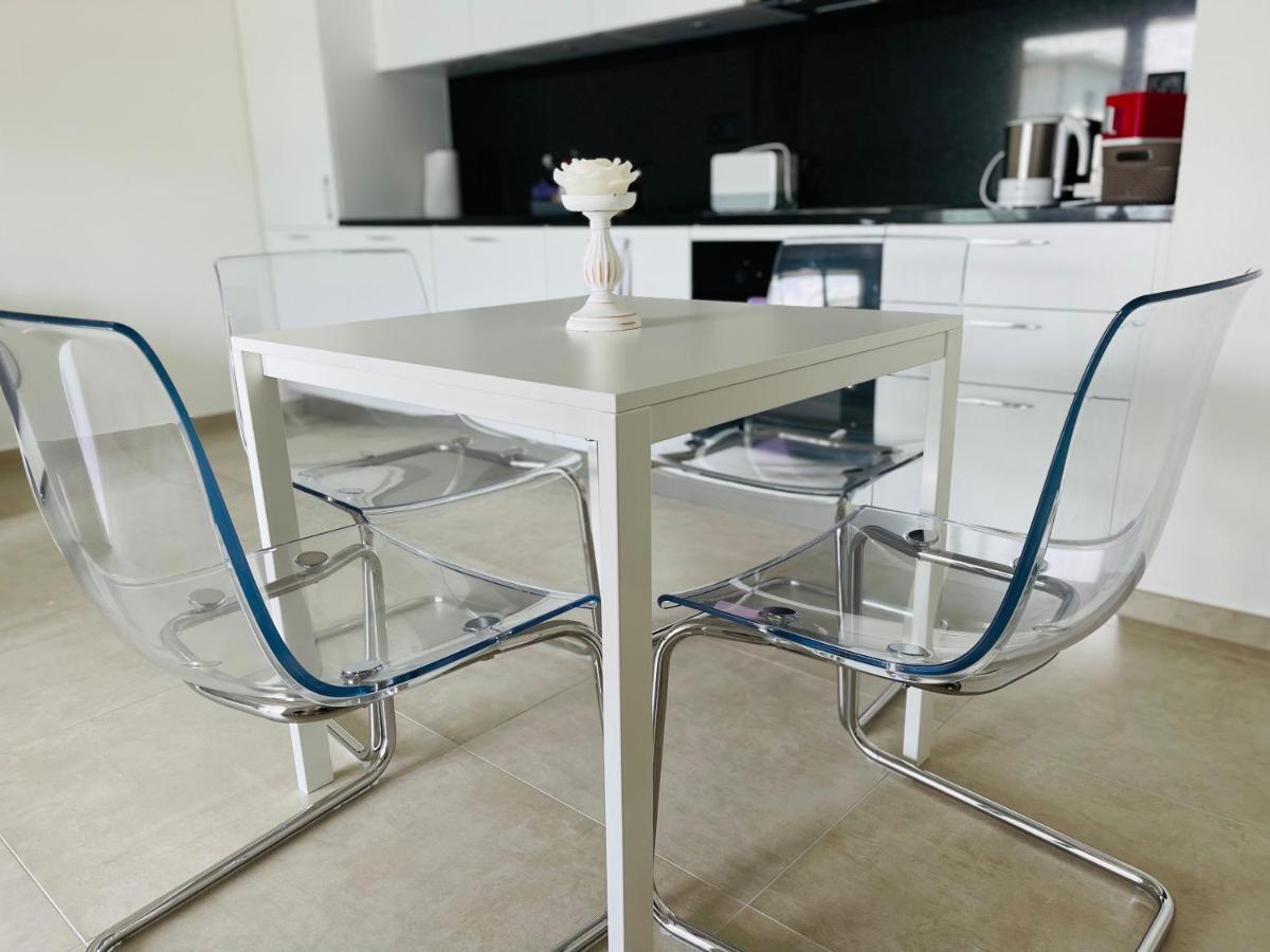 Appartement Onyx , 3 Min To Piazza Grande à Locarno Extérieur photo